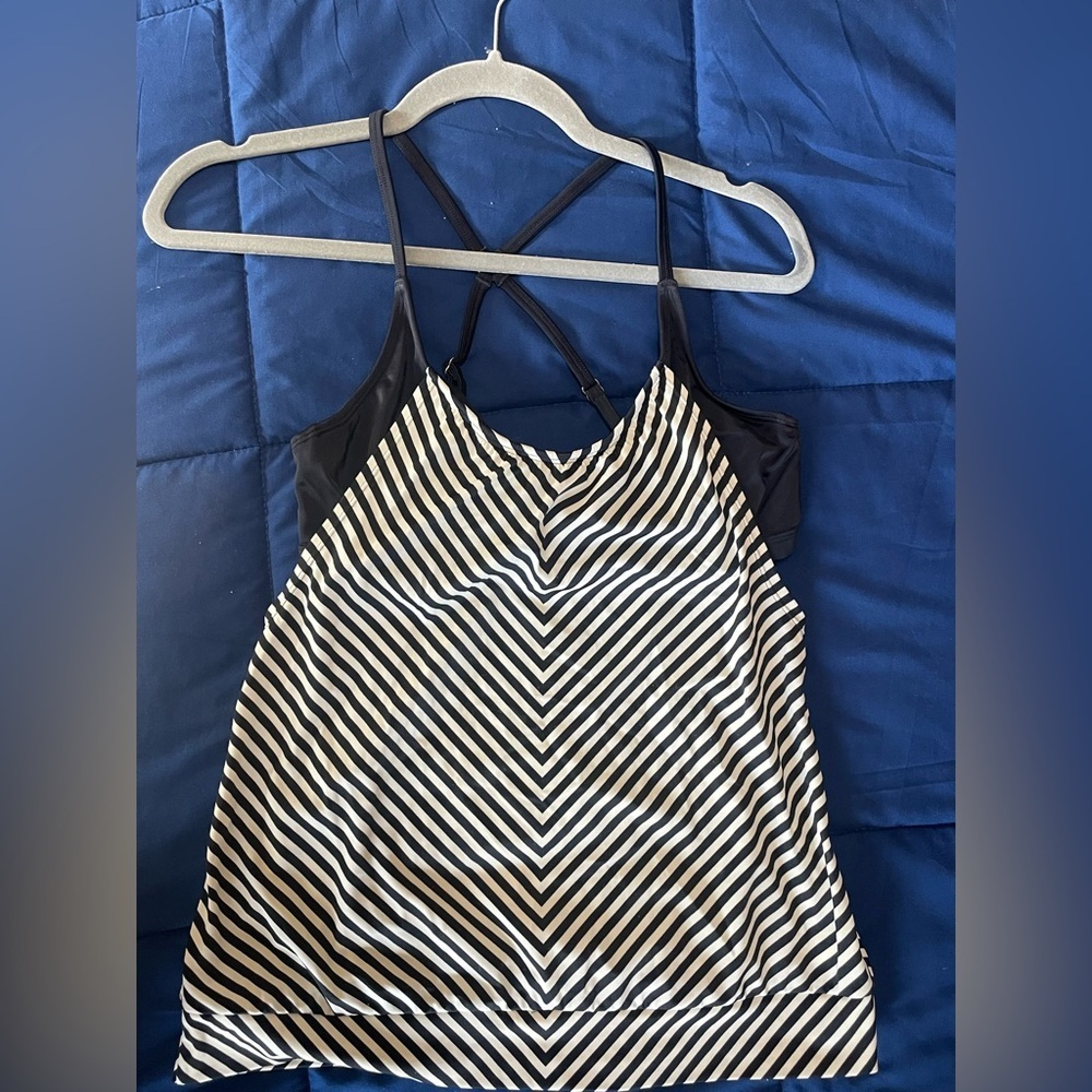 ATHLETA 34 B/C Slash Stripe Blousy Tankini SWIM Top Black White Striped Suit - Picture 6 of 7
